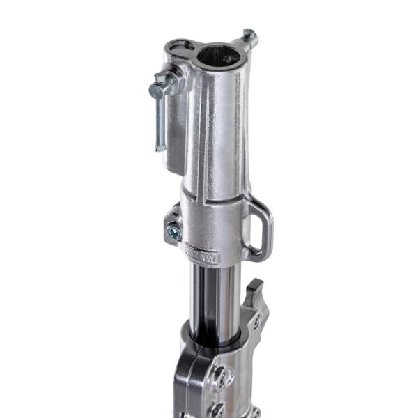 Avenger B6039CS Stand Light High Wind Up 39CS 180-370cm 30kg payload Chrome w Braked Wheels w24kg - Image 11