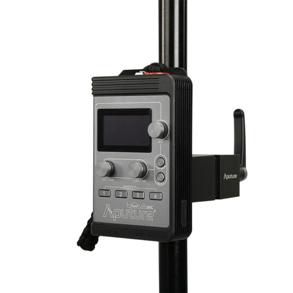 Aputure Nova P300C LED Panel RGBWW 300W - Image 2