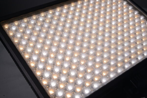 Nanlite Mixpad II 27 LED Panel RGB 36W - Image 11