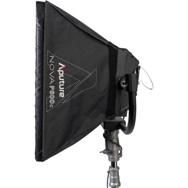 Aputure Nova P600C Softbox with grid - Image 3