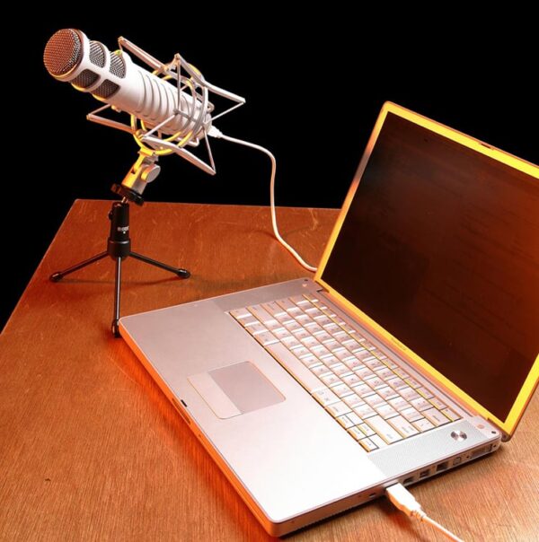 Rode Podcaster MK2 USB Broadcast Quality Microphone - Image 5