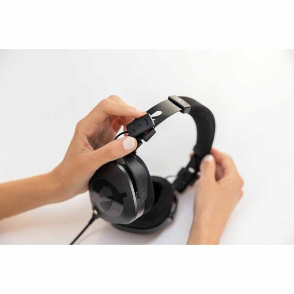 Rode NTH-100 (Professional Studio Headphones) - Image 21