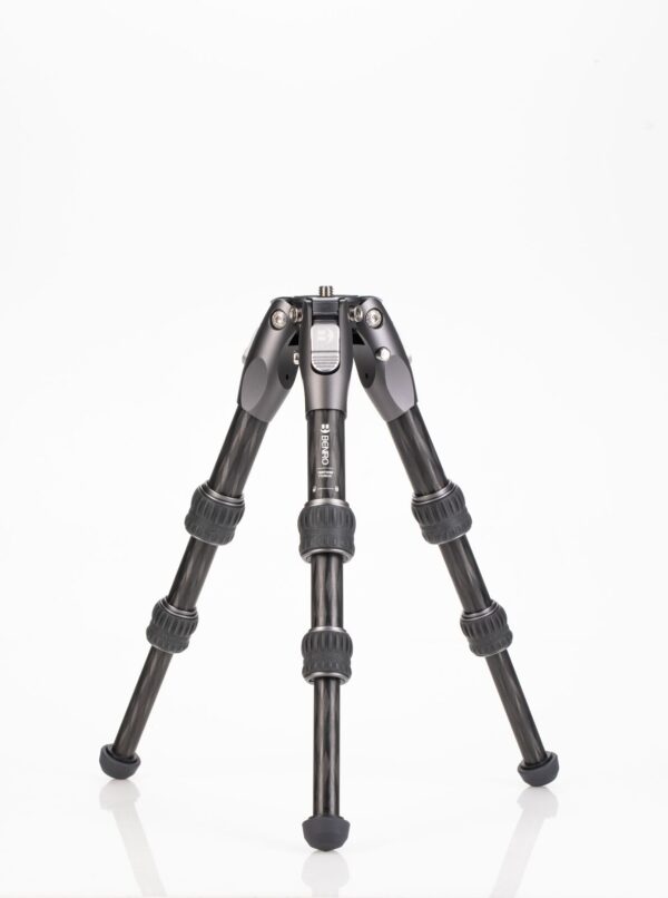Benro Tortoise 03C Carbon Fibre 3 Section Photo Tripod Twist Lock - Image 2