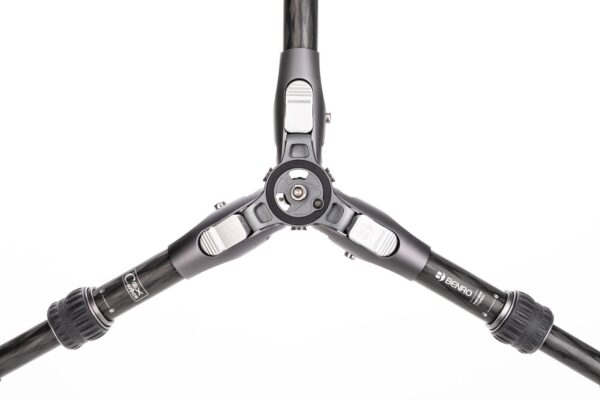 Benro Tortoise 03C Carbon Fibre 3 Section Photo Tripod Twist Lock - Image 7