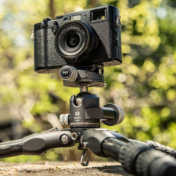 Benro Tortoise 03C Carbon Fibre 4 Section Photo Tripod Twist Lock GX25 Ball Head - Image 11
