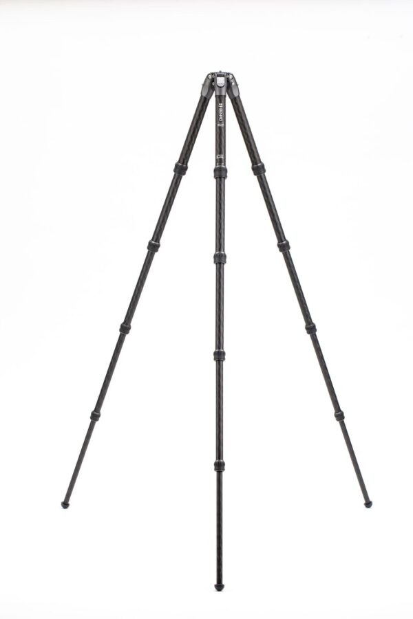 Benro Tortoise 35C Carbon Fibre 5 Section Photo Tripod Twist Lock - Image 2