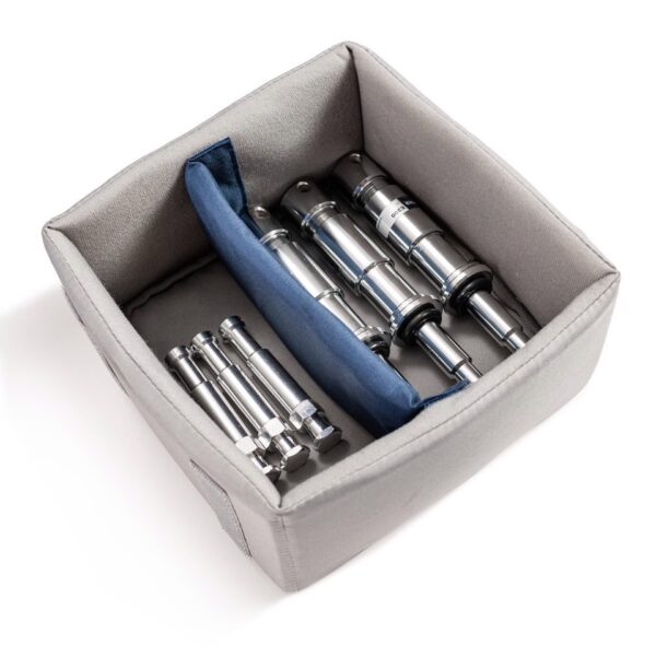 Avenger AVCSA1301B Triple C Roller Case for Detachable C-Stands and Accessories - Image 8