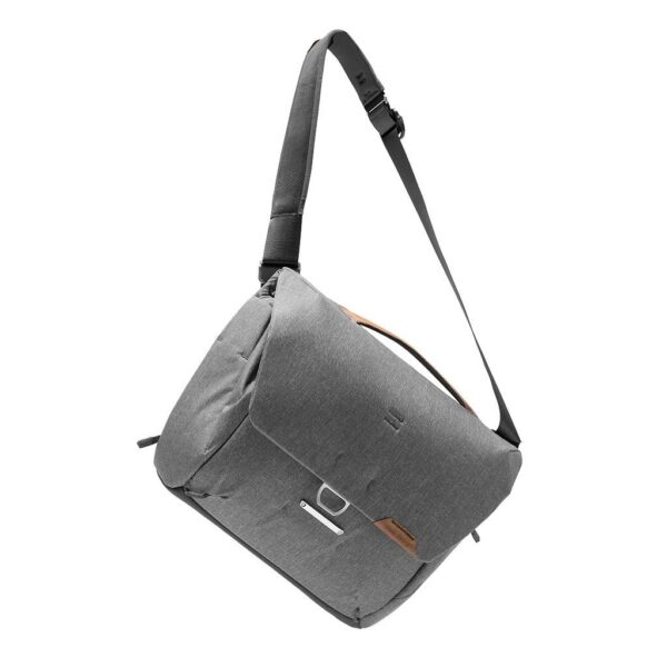 Peak Design Everyday Messenger 13L v2, Ash - Image 2