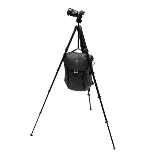 Peak Design Travel Tripod - Aluminium - Image 5