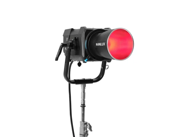 Nanlite Nanlux Evoke 900C LED Monolight RGBALC 900W with trolley case - Image 8