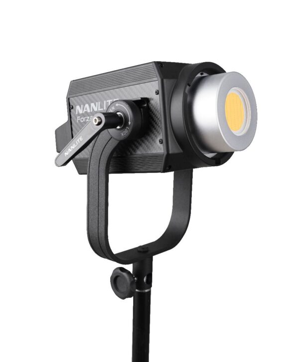 Nanlite Forza 300 II 5600K LED Monolight - Image 7