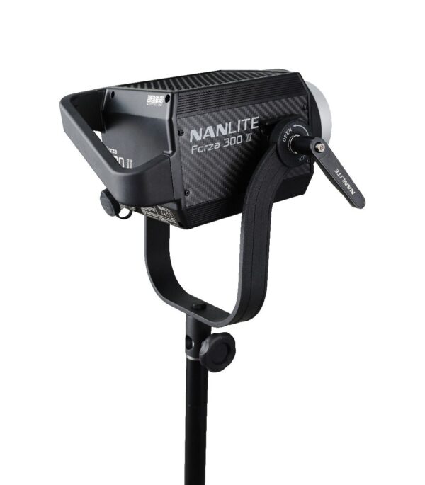 Nanlite Forza 300 II 5600K LED Monolight - Image 6
