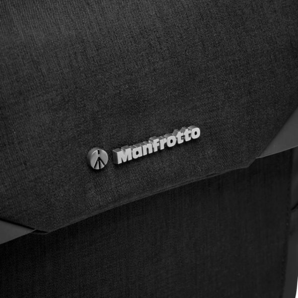 Manfrotto MB CH-BP-30 Chicago Camera Backpack Small for DSLR/CSC - Image 20