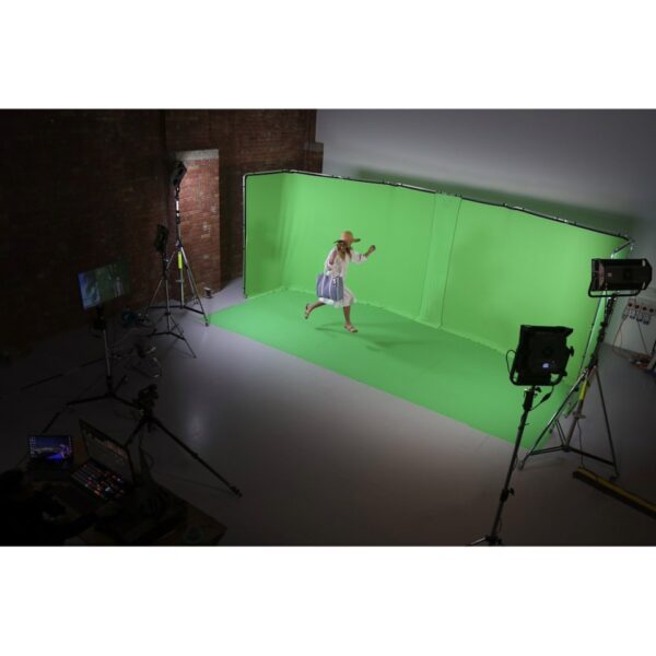 Manfrotto LL LB7781 Vinyl Background / Floor 2.75m x 6m Chroma Key Green - Image 11