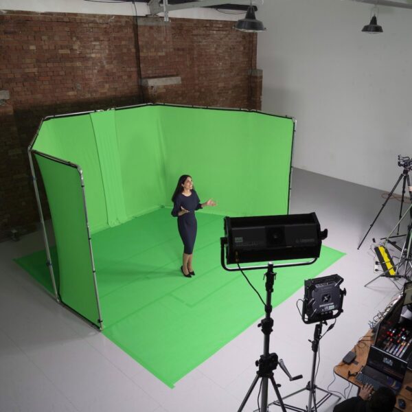 Manfrotto LL LB7965 Vinyl Floor Strip 1.37m x 4m Chroma Key Green - Image 14