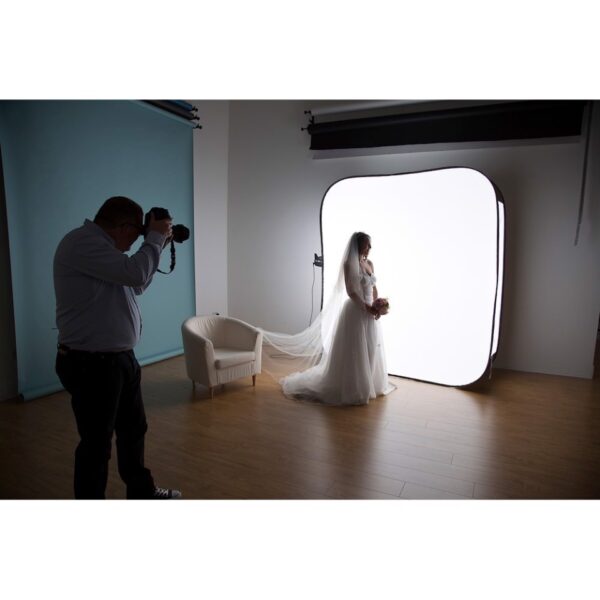 Manfrotto Lastolite Background Hilite 1.8x2.15m Free Standing rotatable can be used as a Sofbox - Image 10