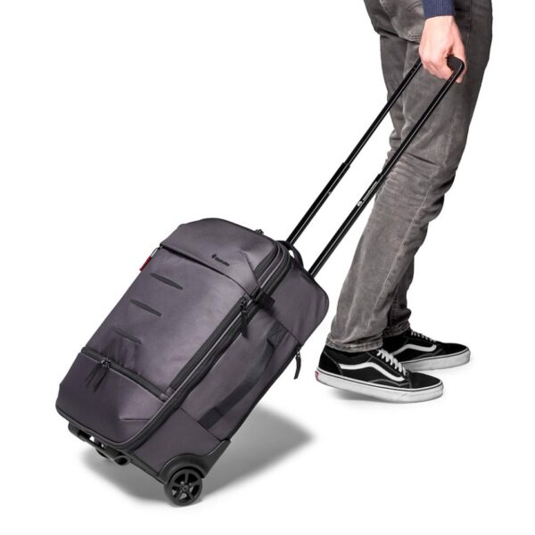 Manfrotto MB MN R RN 50 Manhattan Runner 50 camera roller bag for DSLR CSC TecArt