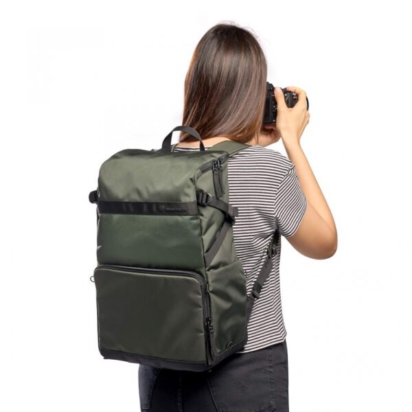 Manfrotto MB MS2-BP Street Slim Camera Backpack - Image 15