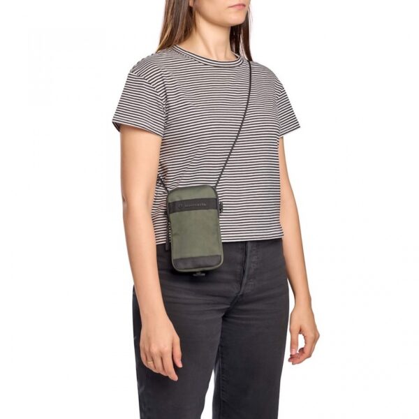 Manfrotto MB MS2-CB Street Crossbody Pouch - Image 8