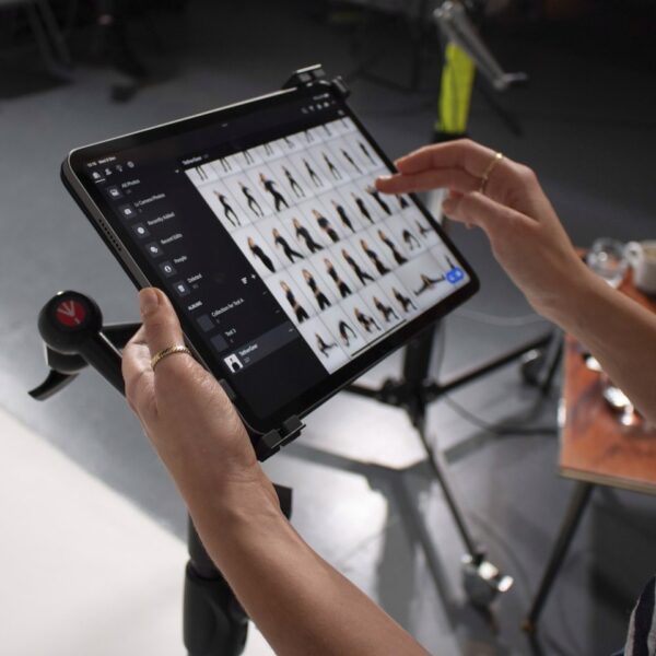 Manfrotto MLTSA3301B TetherGear Tablet Holder 9''-13'' - Image 13