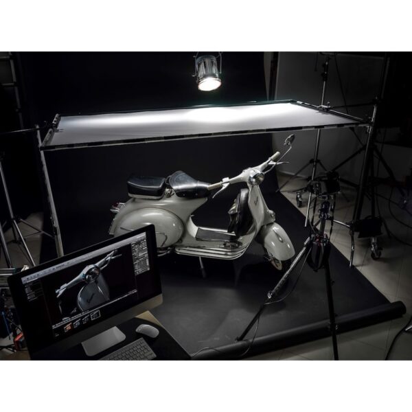 Manfrotto MT055CXPRO3 055 carbon fibre 3-section photo tripod - Image 5