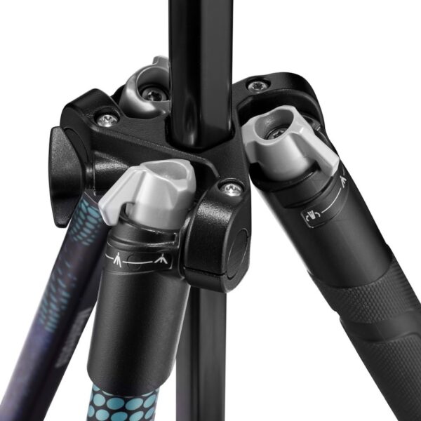 Manfrotto MKELMII4BL-BH Element MII Aluminium Blue - Image 12