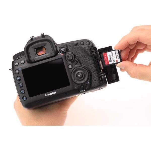 Manfrotto MANPROSD64 Professional 64GB, UHS-II, V90, U3 280MB/s SDXC Memory Card - Image 4