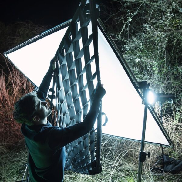 Manfrotto LL LR60SNPGRD22 Skylite Rapid DoPchoice 60 Degree SNAPGRID® 2m x 2m - Image 7