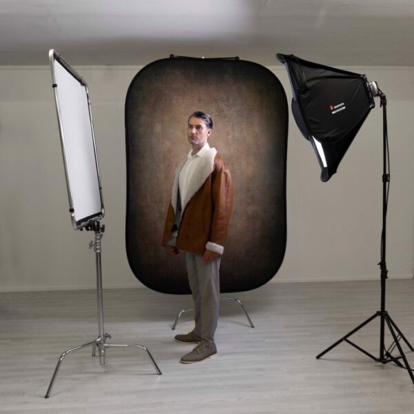 Manfrotto Lastolite BG Vintage 1.5x2.1m Double Sided Background Walnut and Pewter - Image 13