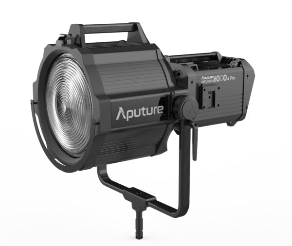 Aputure Motorised F14 Fresnel - Image 6