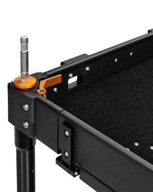 Inovativ Corner Plug With Baby Pin