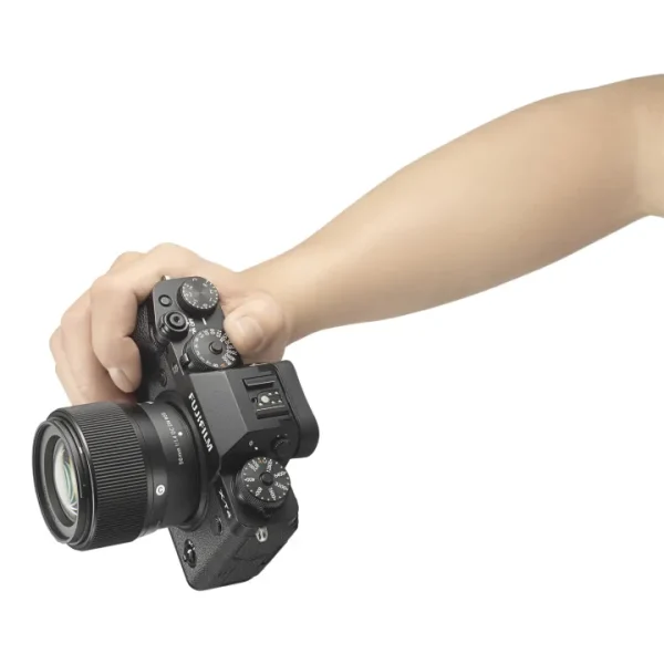 Sigma 56mm f/1.4 DC DN Contemporary Lens for Fujifilm X-Mount - Image 2