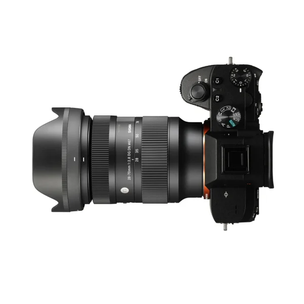 Sigma 28-70mm f/2.8 DG DN Contemporary Lens for Sony E-Mount - Image 2