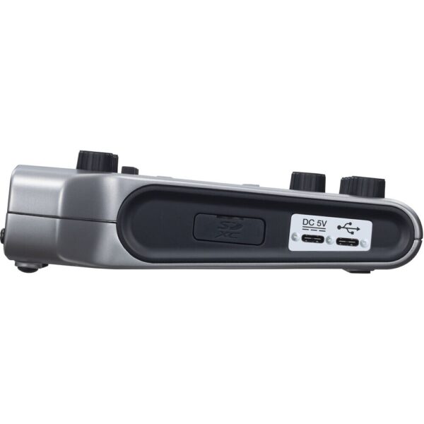 Zoom PodTrak P4 Portable Multitrack Podcast Recorder - Image 7