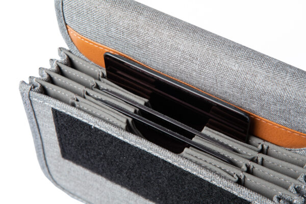 NiSi Caddy 100mm Filter Pouch for 9 Filters (Holds 4 x 100x100mm and 5 x 100x150mm) - Image 4