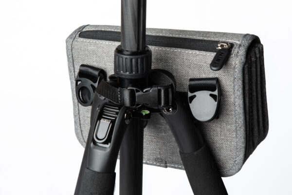 NiSi Caddy 100mm Filter Pouch for 9 Filters (Holds 4 x 100x100mm and 5 x 100x150mm) - Image 8