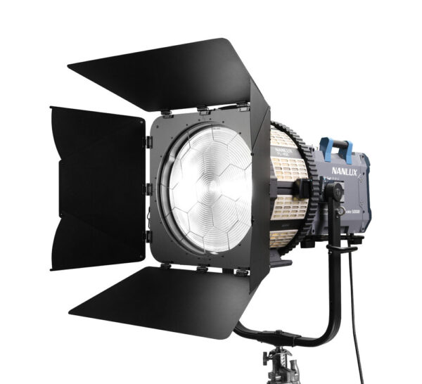 Nanlux FL-45E Motorised Fresnel Lens 15-50 degrees - Image 3
