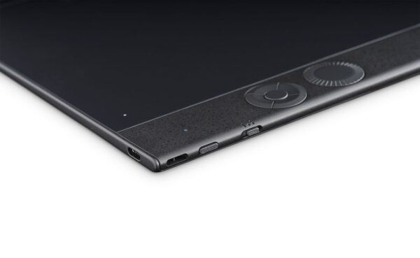 Wacom Intuos Pro Pen Tablet (medium) - Image 4